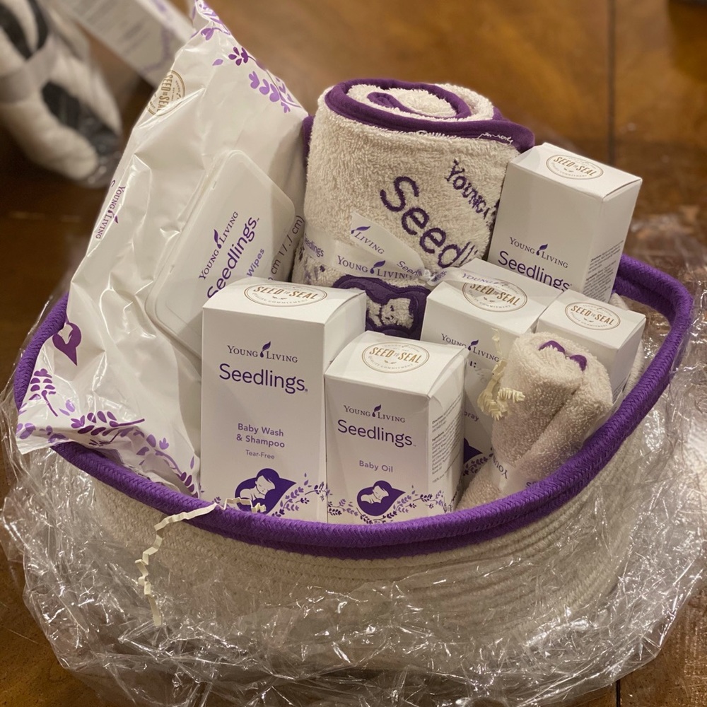 COPY - BABY GIFT BASKET all natural products - Picture 4 of 7